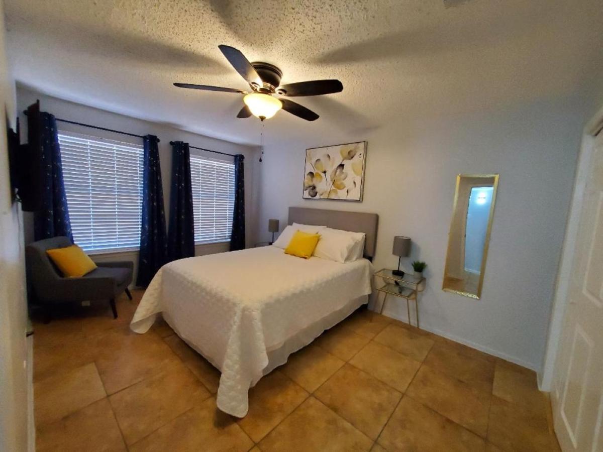 Condo Near Downtown Austin - 2Br Exterior photo
